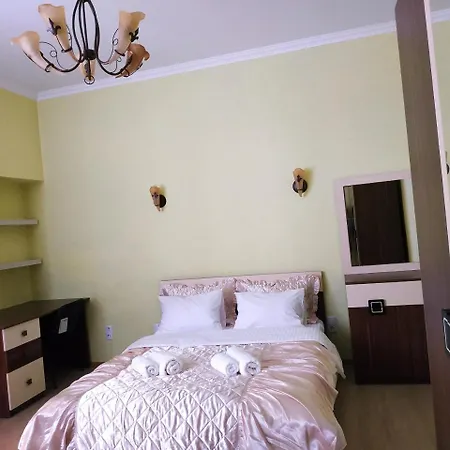 Lviv City Apartment Exterior photo
